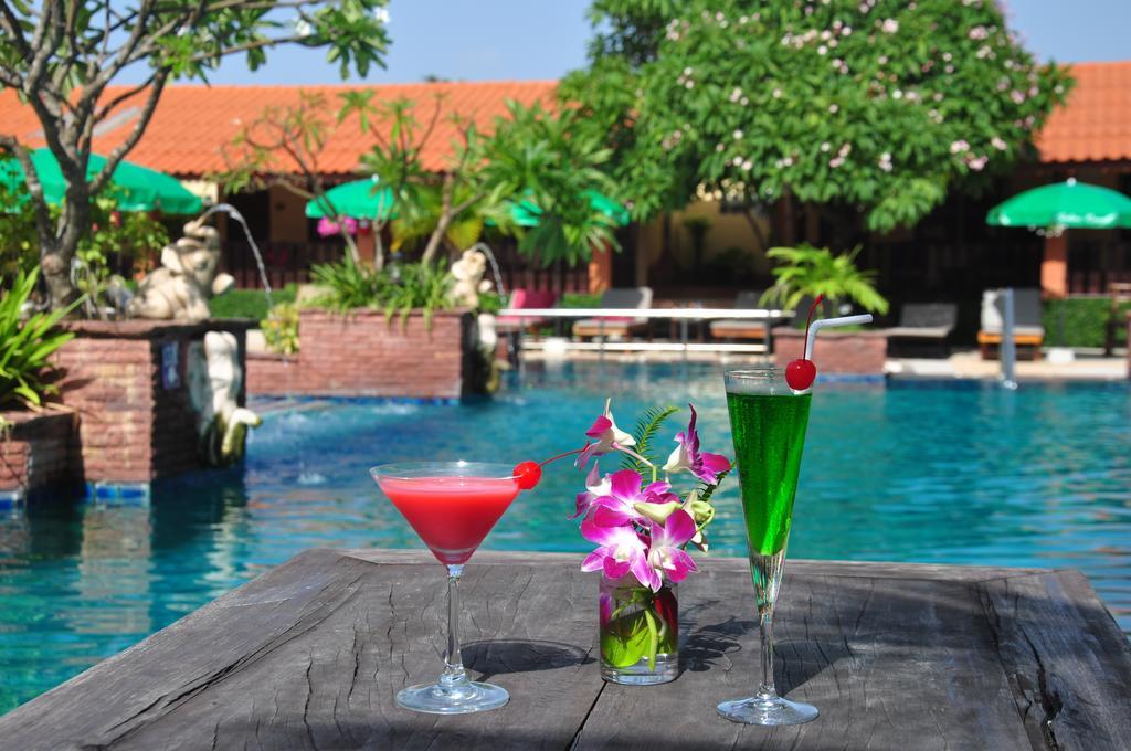 Sabai Resort Pattaya Exterior foto